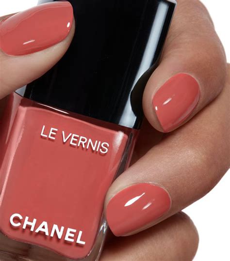 Chanel vernis longwear nails